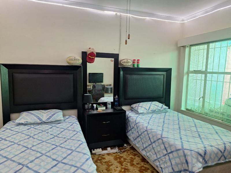 6 Bedroom Property for Sale in Stilfontein North West